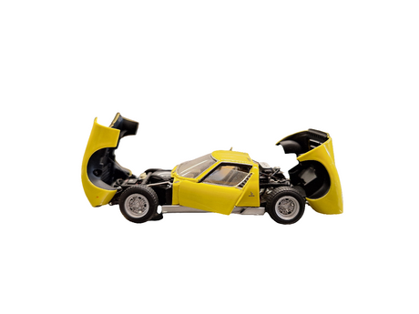 "Pre owned" Autoart 1:43 Lamborghini Miura SV Yellow