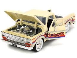 Jada 1:24 979 Ford F-150 Pickup Truck Cream I Love 70's