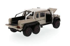 Jada 1:24 Jurassic Park Mercedes-Benz G63 AMG 6X6