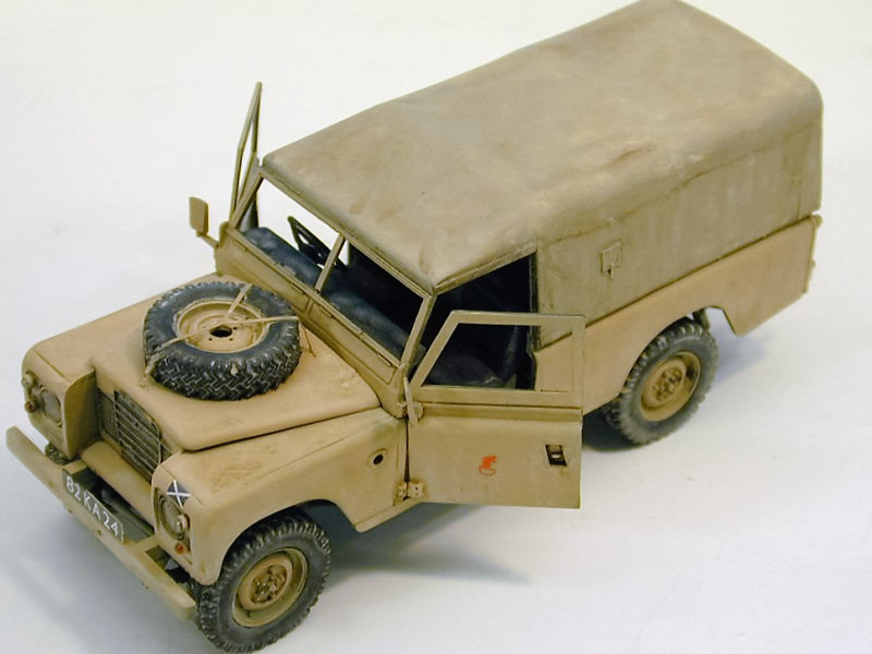 Accurate Armour 1:35 Land Rover Series-III 109 Soft Top