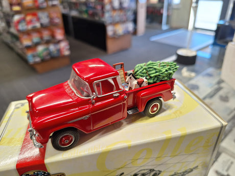 "Pre owned" Matchbox 1:43 1955 Chevy 3100 Christmas Pickup