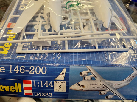 *Unsealed* Revell 1:144 BAe 146-200