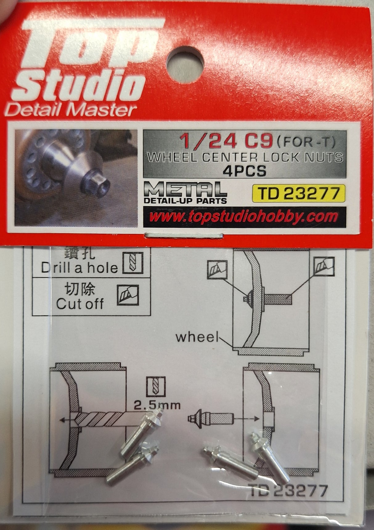 *Pre-Owned* Tamiya 1:24 Sauber-Mercedes C9 '89 w/Extras