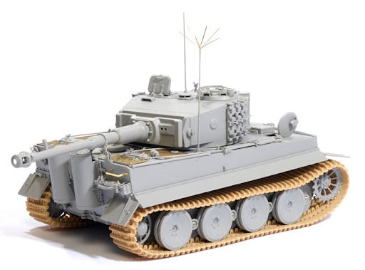 Dragon 1:35 Tiger 1 Ausf.E MID Command Vers. Winter 1943 Prod.