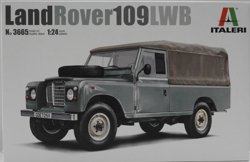 Italeri 1:24 Land Rover 109 LWB