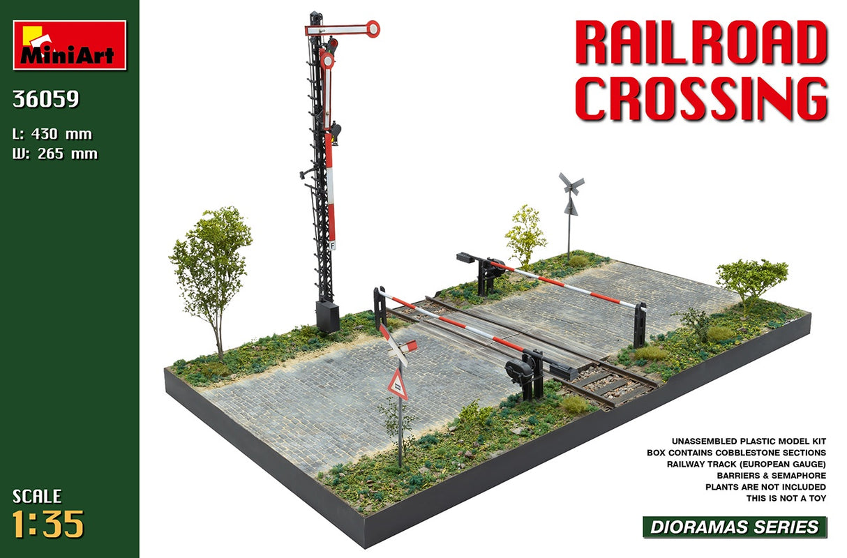 MINIART 1/35 RAILROAD CROSSING