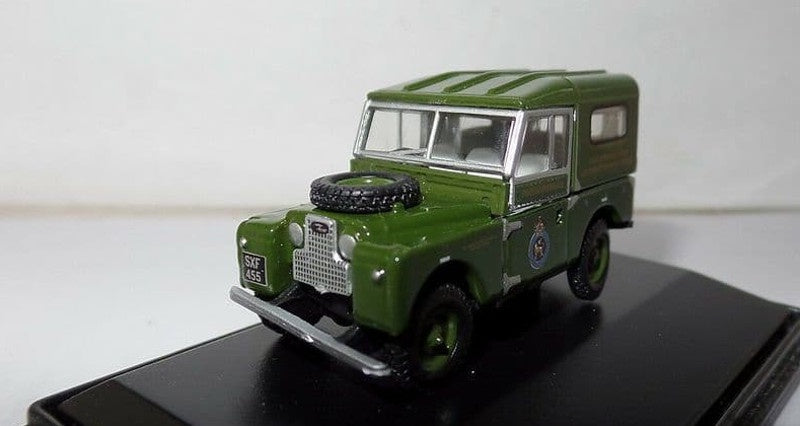 Oxford 1:76 Land Rover Civil Defence