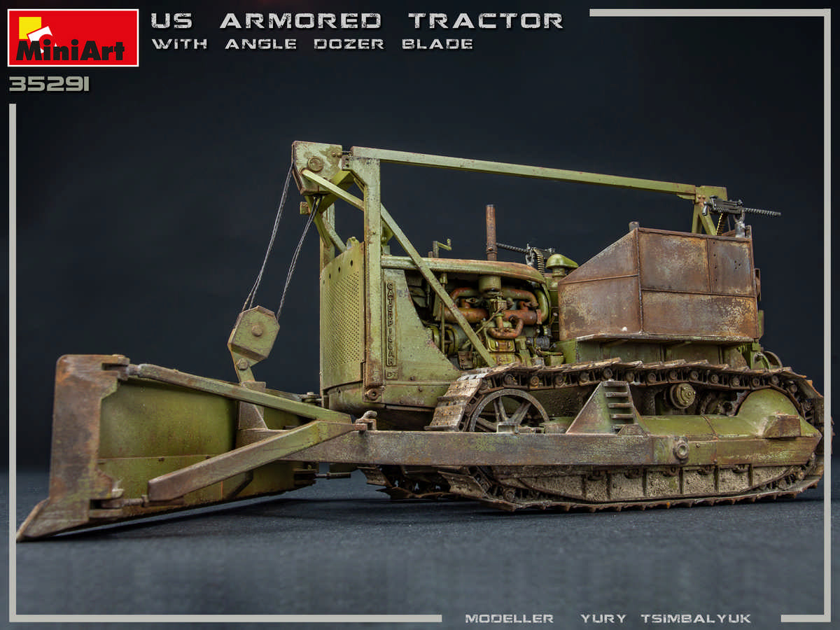 Miniart 1:35 US Armoured Dozer w/Angled Blade
