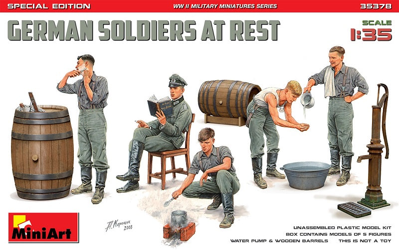 Miniart 1:35 German Soldiers at Rest