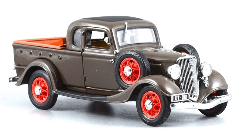 "Pre Owned" CC 1:43 1934 Ford Utility Old Chester Grey