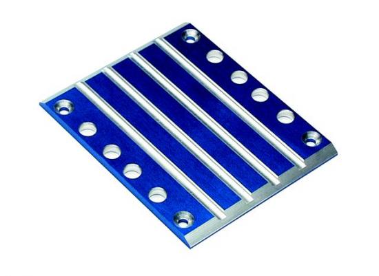 Traxxas 4947X - Skid plate