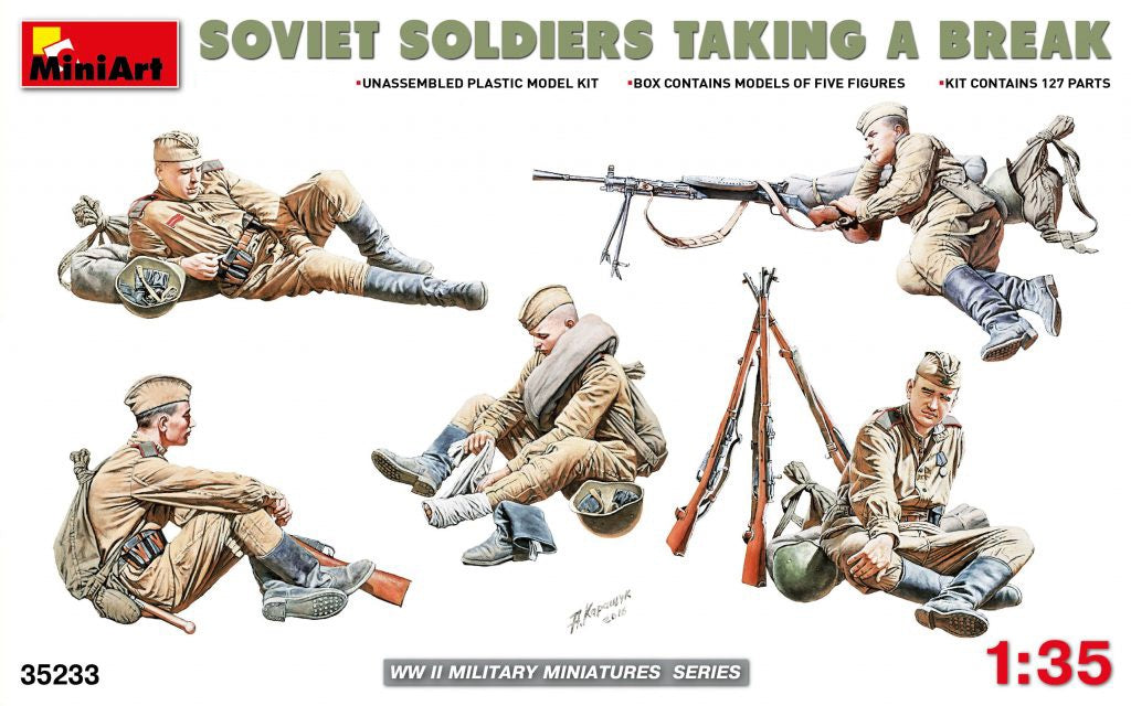 Miniart 1:35 Soviet Infantry Taking A Break