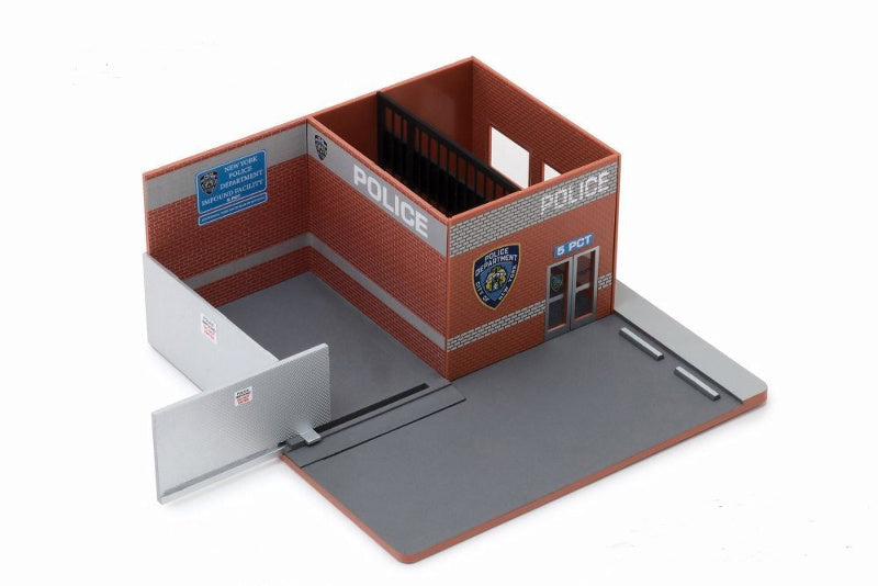 GL 1:64 Hot Pursuit Central Command