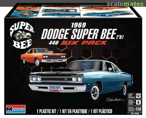 Monogram 1:24 '69 Dodge Super Bee