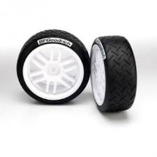 Traxxas 7372R - Tires and wheels