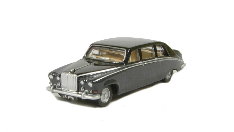 "Pre Owned" Oxford 1:43 Daimler DS240