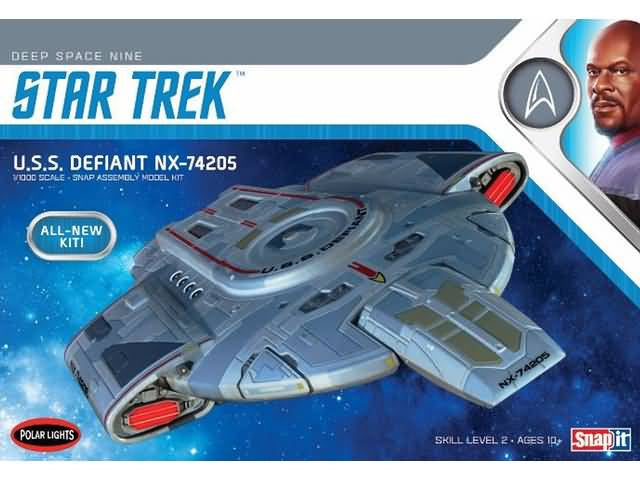 Polar Lights 1:1000 Star Trek USS Defiant