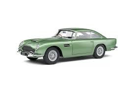 Solido 1:18 1964 Aston Martin DB5 Porcelain Green