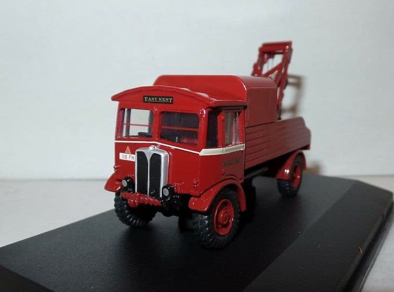 Oxford 1:76 AEC Matador Wrecker East Kent