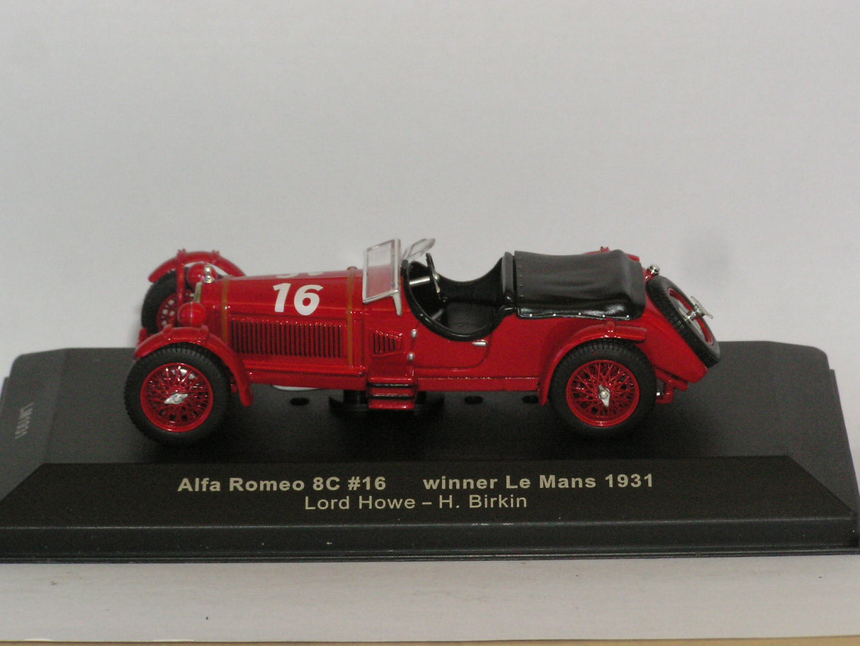 Ixo 1:43 Alfa Romeo 8C LM1931 Winner