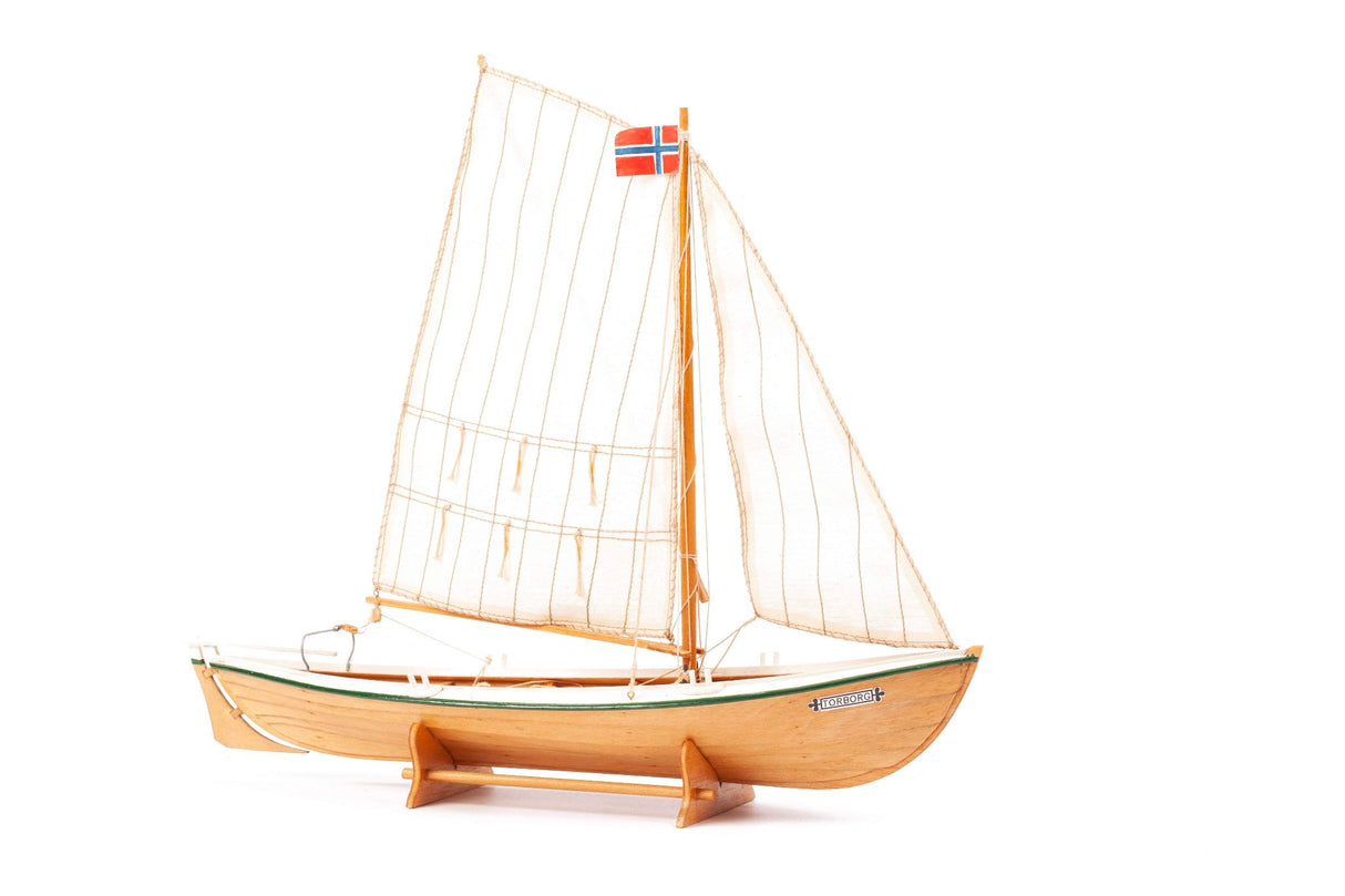 Billing Boats 1:20 Torborg